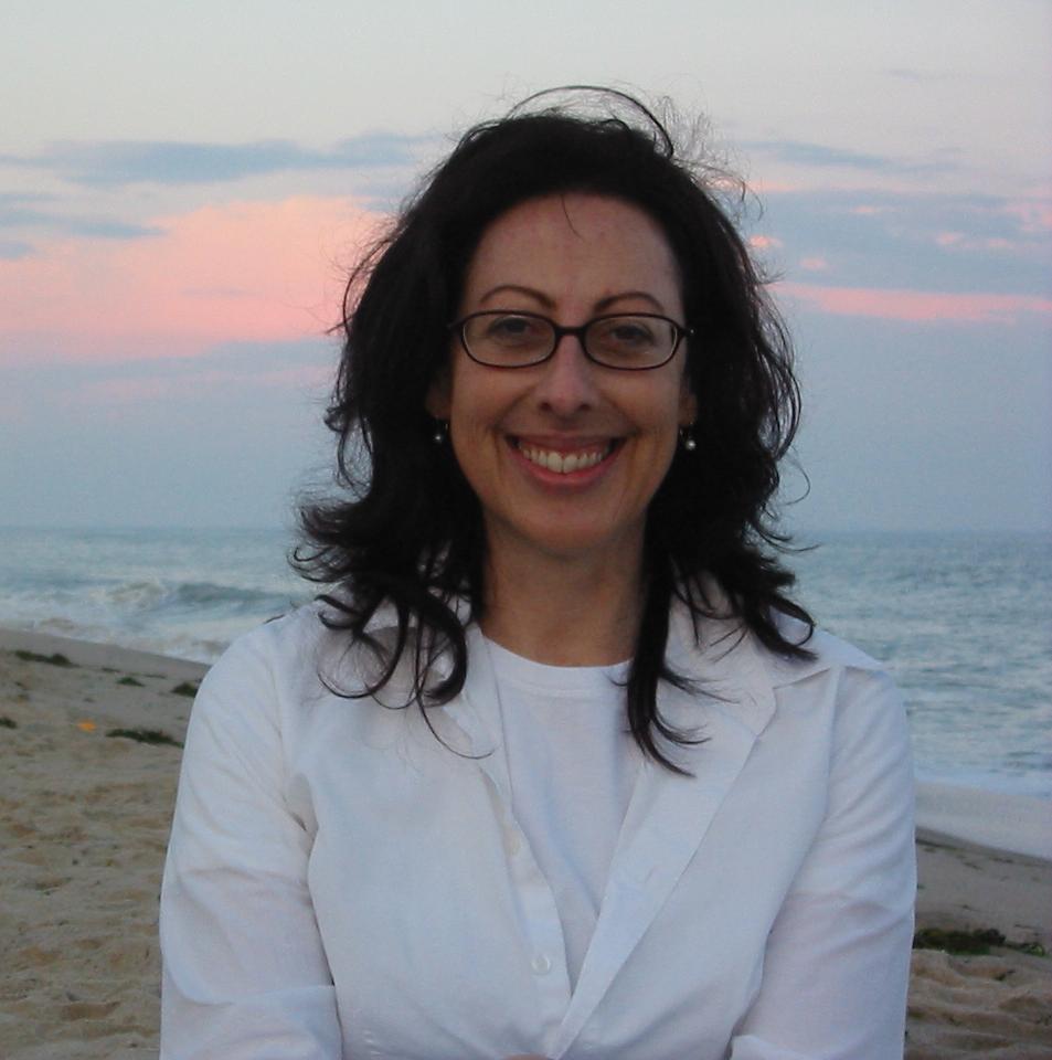 特蕾莎·阿波达卡在海滩上的头像